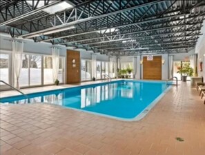 Una piscina techada