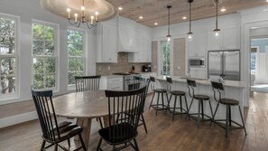 Ferienhaus, Mehrere Betten, Terrasse, Gartenblick (Sea Echo) | Eigene Küche | Wasserkocher mit Kaffee-/Teezubehör