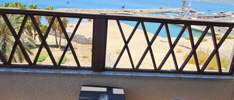 Junior Suite, Lanai, Sea View | Living area