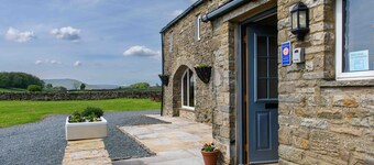 Shepherds Cottage at Mile House Farm