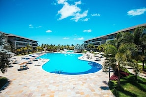 Familielejlighed | Pool | 2 udendørs pools