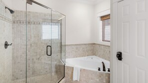 Bathroom - Seacrest Beach Home for 17, Huge Resort Pool & Beach Tram (Panama City Beach)