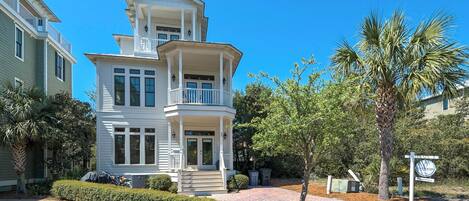 บริเวณภายนอก