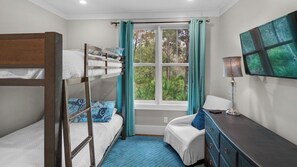 House, Patio, Garden View (Sea Echo + Ocean Park) | 8 bedrooms, individually decorated, individually furnished, bed sheets