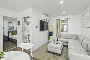 2 Schlafzimmer, Reisekinderbett, WLAN, Bettwäsche