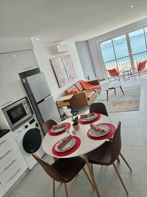 Interior - Exceptional Oceanfront Paradise  Amazing Views (Empuriabrava)