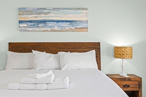 Maison, plusieurs lits, cuisine, vue jardin (Sea Jam) | 4 chambres, décoration personnalisée, ameublement personnalisé