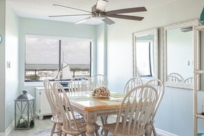Dining - Summer Winds A-411, Oceanfront Corner Unit, 4 BR, 2.5 BA (Indian Beach)