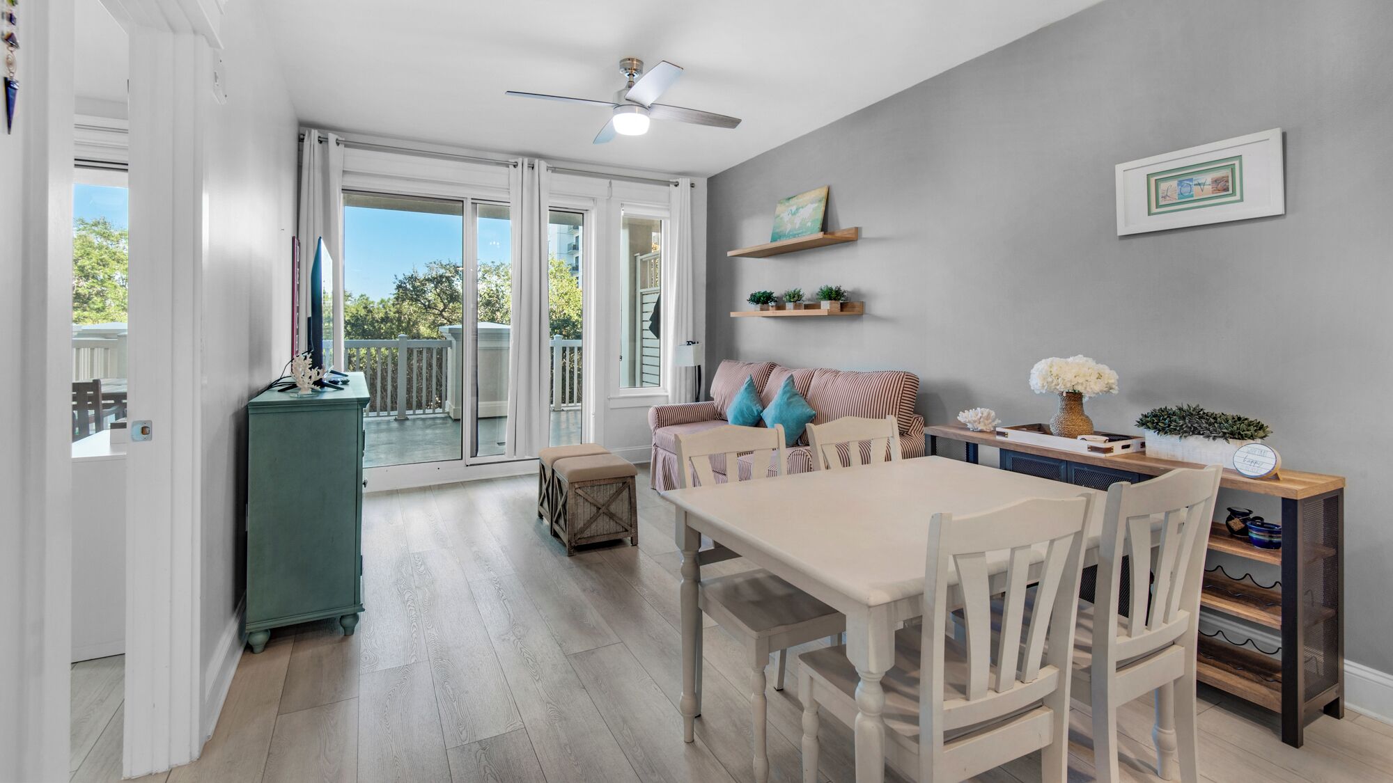 Huoneisto, 1 suuri parisänky ja vuodesohva, parveke (The Grand Sandestin Unit 2321) | Ruokailu