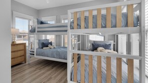 House, Multiple Beds, Patio, Ocean View (Baum’s Away) | 4 bedrooms, individually decorated, individually furnished, bed sheets