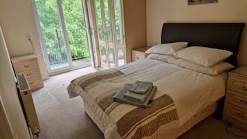 2 habitaciones, tabla de planchar con plancha y wifi gratis