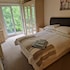 2 Bed Flat - Sleeps 4 - Parking - Wifi