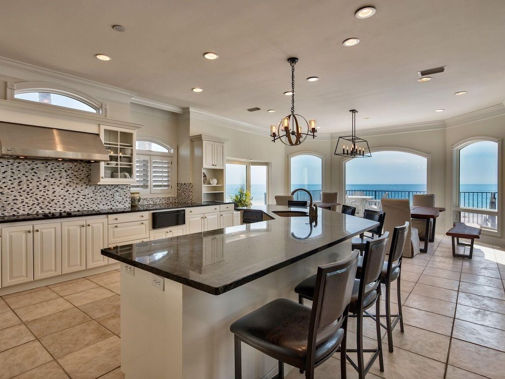 House, Pool Access, Ocean View (The Bellagio) | Private kitchen | Fridge, microwave, oven, stovetop