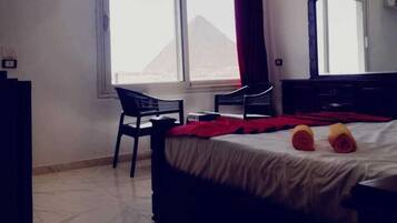 In-room safe, desk, iron/ironing board, free WiFi