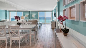 Condo, Multiple Beds, Balcony, Ocean View (BeachCrest 604) | Dining