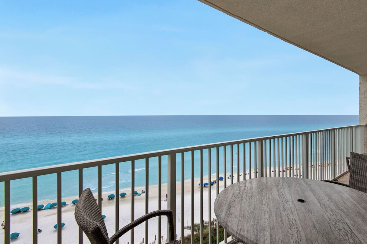 Condo, Multiple Beds, Balcony, Ocean View (BeachCrest 805) | Outdoor dining