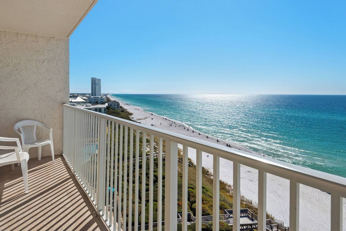 Appart'hôtel, plusieurs lits, balcon, vue océan (BeachCrest 906) | Enceinte de l’hébergement