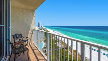 Condo, Multiple Beds, Balcony, Ocean View (BeachCrest 1004) | Property grounds