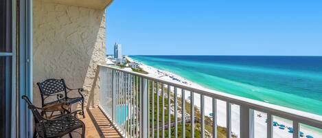 Apartment, Mehrere Betten, Balkon, Meerblick (BeachCrest 1004) | UnterkunftsgelÀnde