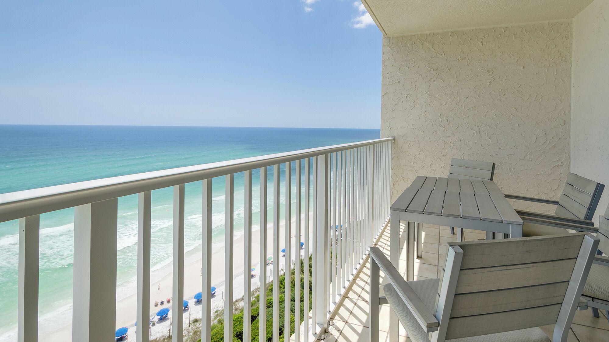 Appart'hôtel, plusieurs lits, balcon, vue océan (BeachCrest 1002) | Enceinte de l’hébergement