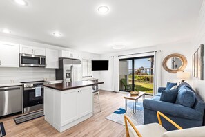 Interior - Beachside Condominiums (Santa Rosa Beach)