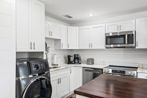 Private kitchen - Beachside Condominiums (Santa Rosa Beach)