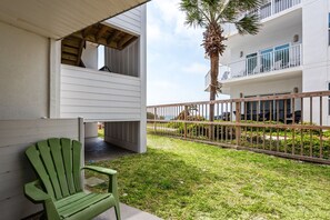 Property grounds - Beachside Condominiums (Santa Rosa Beach)