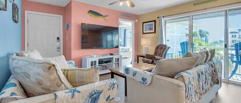 Leilighet, flere senger, balkong, hageutsikt (Beachside Villas 221)