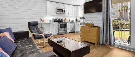 Condo, Multiple Beds, Patio, Ocean View (Beachside Villas 612) | Living area | 42-inch flat-screen TV with digital channels
