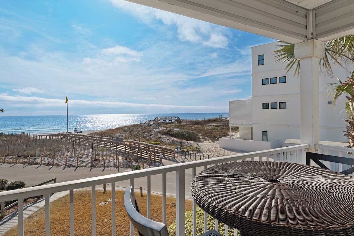 Appart'hôtel, plusieurs lits, patio, vue océan (Beachside Villas 621) | Enceinte de l’hébergement