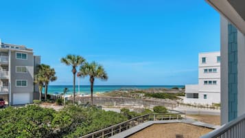 Condo, Multiple Beds, Patio, Ocean View (Beachside Villas 623) | Property grounds
