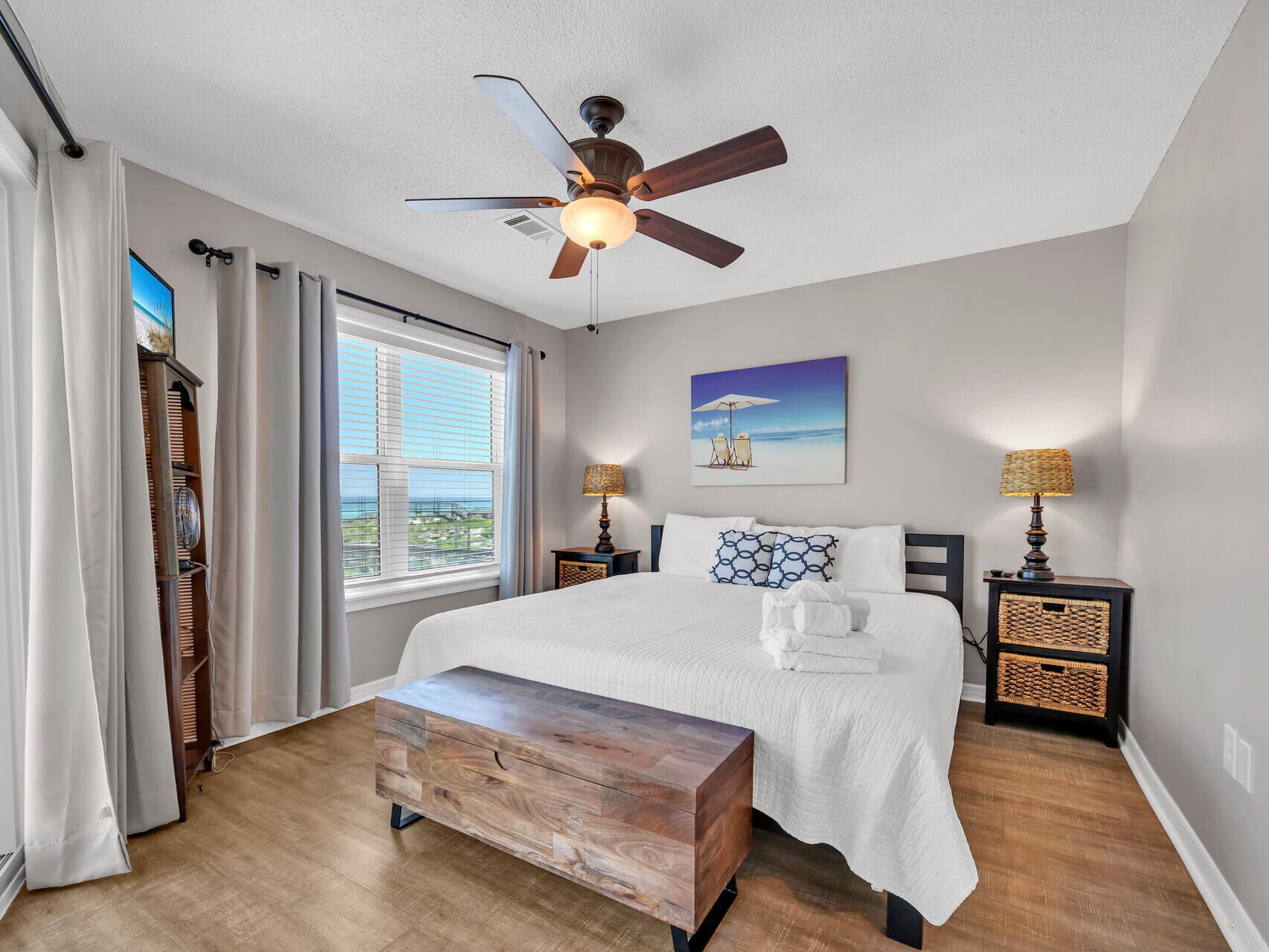 公寓式客房, 多张床, 露台, 海洋景观 (Beachside Villas 623) | 2 多间卧室、特色装修、特色家居、床单