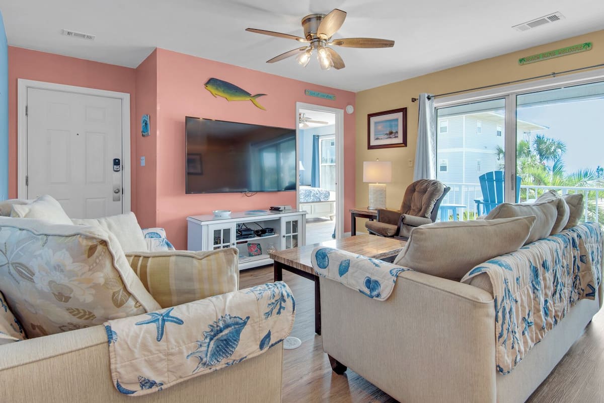 Condo, Multiple Beds, Balcony, Garden View (Beachside Villas 221) | Living area | 42-inch flat-screen TV with digital channels