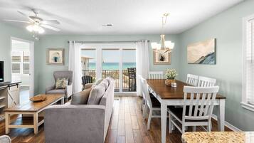 Condo, Multiple Beds, Patio, Ocean View (Beachside Villas 531) | Living area | 42-inch flat-screen TV with digital channels