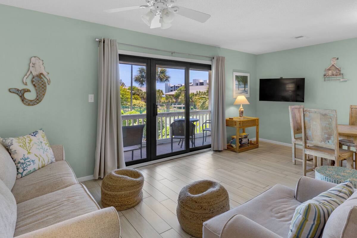 Lejlighed - 1 queensize-seng med sovesofa - terrasse - udsigt til have (Beachwood Villas 9B) | Opholdsområde