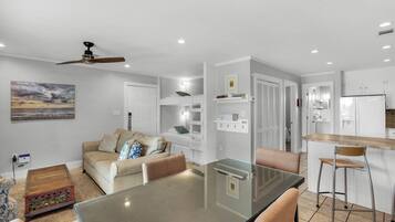 Condo, Multiple Beds, Patio, Garden View (Beachwood Villas 8D)