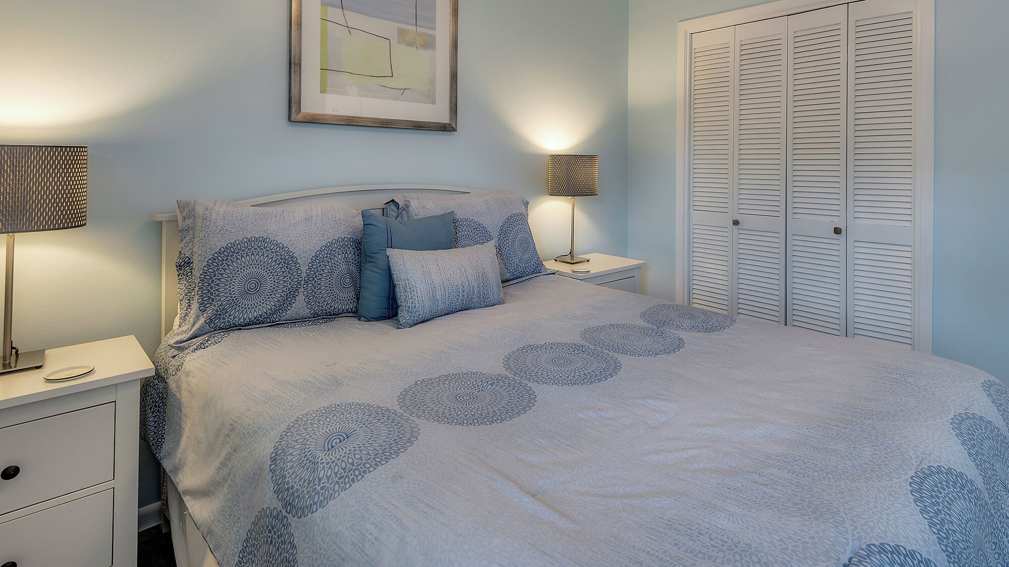 Apartment, 1 Queen-Bett und Schlafsofa, Terrasse, Gartenblick (Beachwood Villas 7F) | 2 Schlafzimmer, individuell dekoriert, individuell eingerichtet