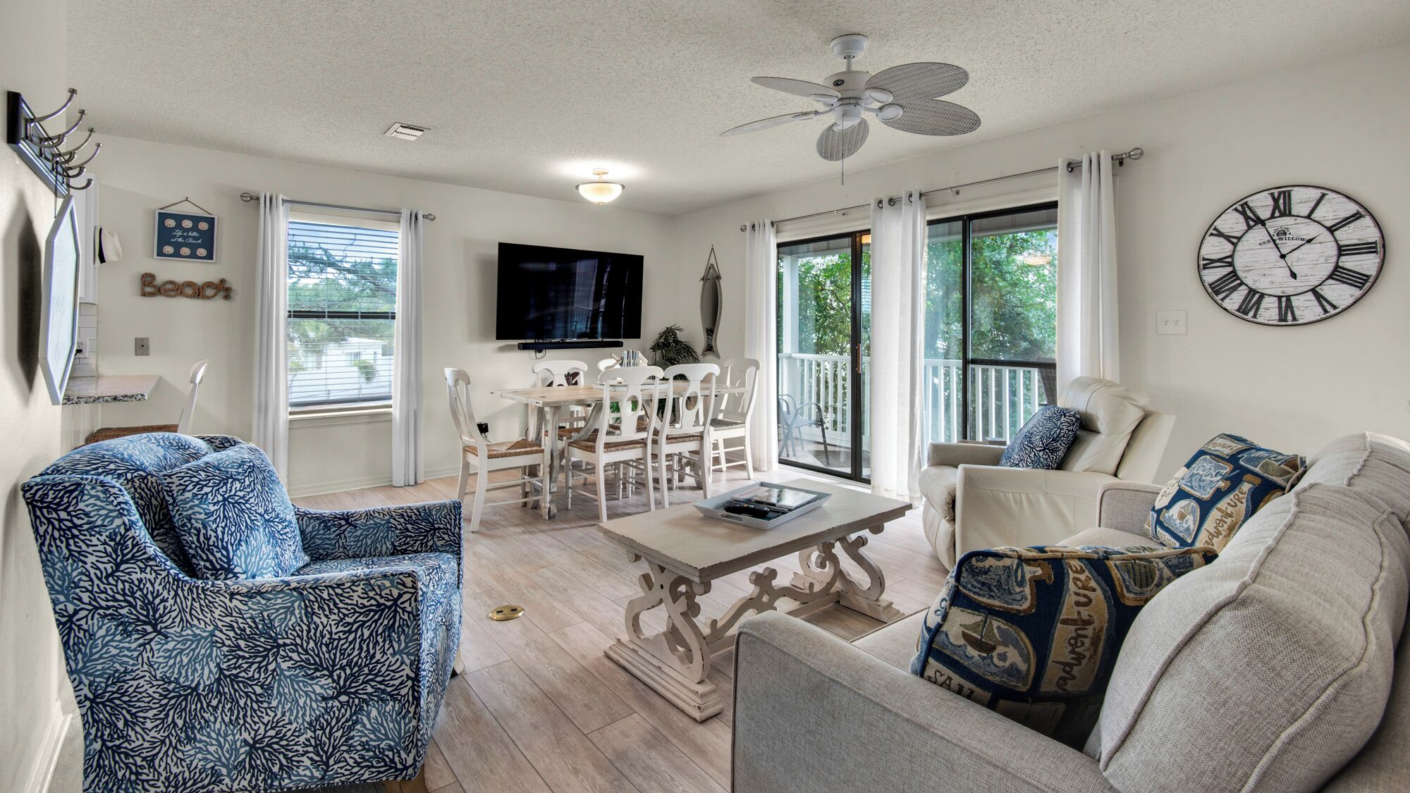 Condo, Multiple Beds, Patio, Pool View (Beachwood Villas 10H) | Living area | 42-inch flat-screen TV with digital channels