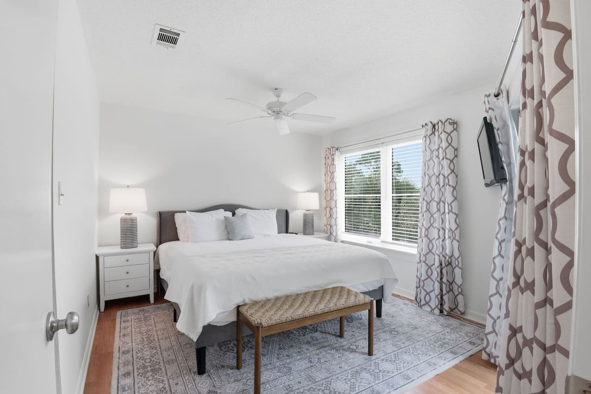 Condo, Multiple Beds, Patio, Garden View (Beachwood Villas 14B)