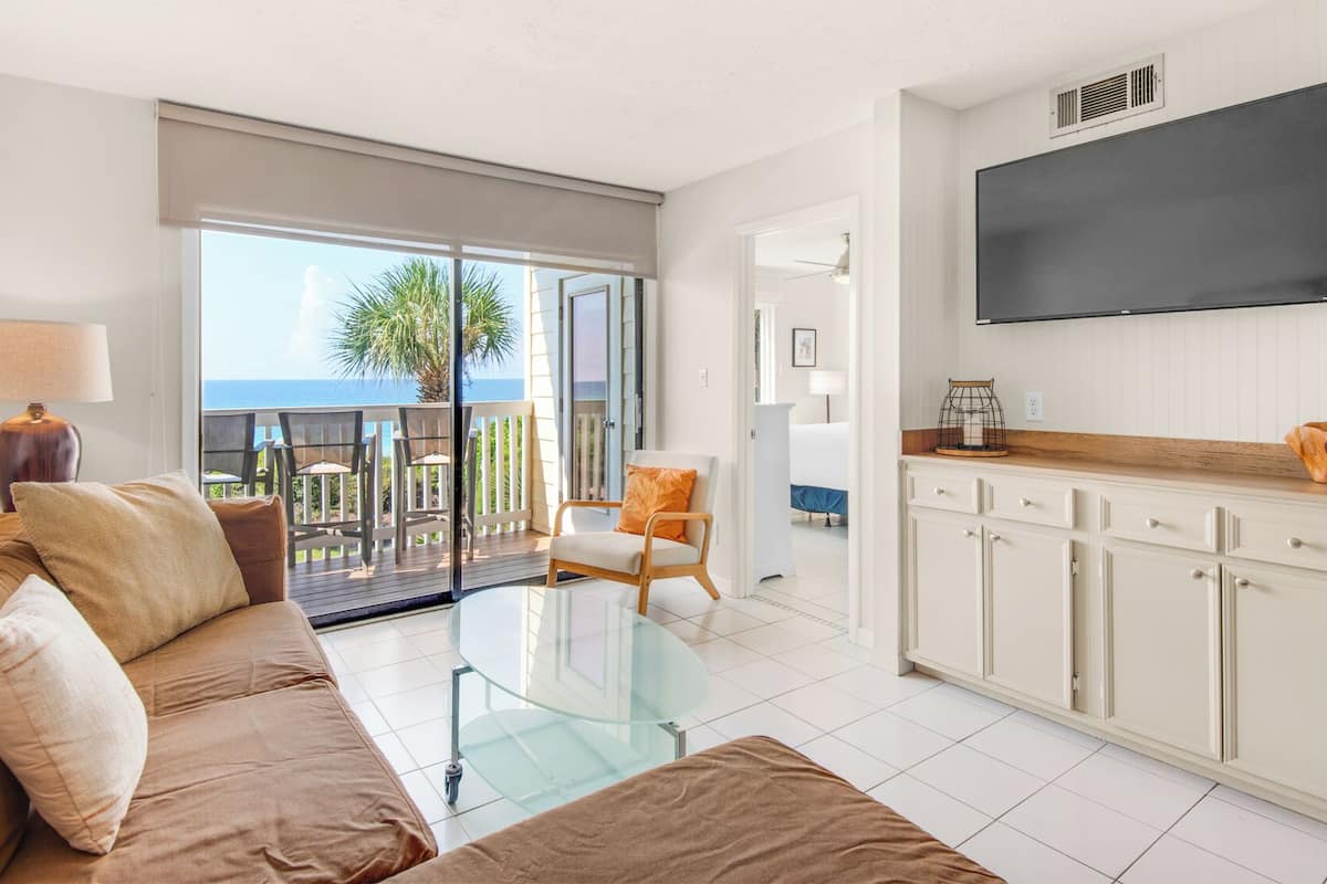 Condo, Multiple Beds, Balcony, Ocean View (Beacons 4) | Living area | 42-inch flat-screen TV with digital channels