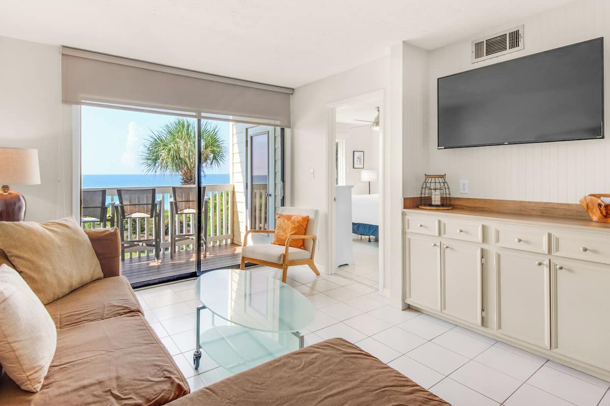 Condo, Multiple Beds, Balcony, Ocean View (Beacons 4) | Living area | 42-inch flat-screen TV with digital channels