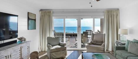 Townhome, Multiple Beds, Patio, Ocean View (Blue Nine 2) | Living area