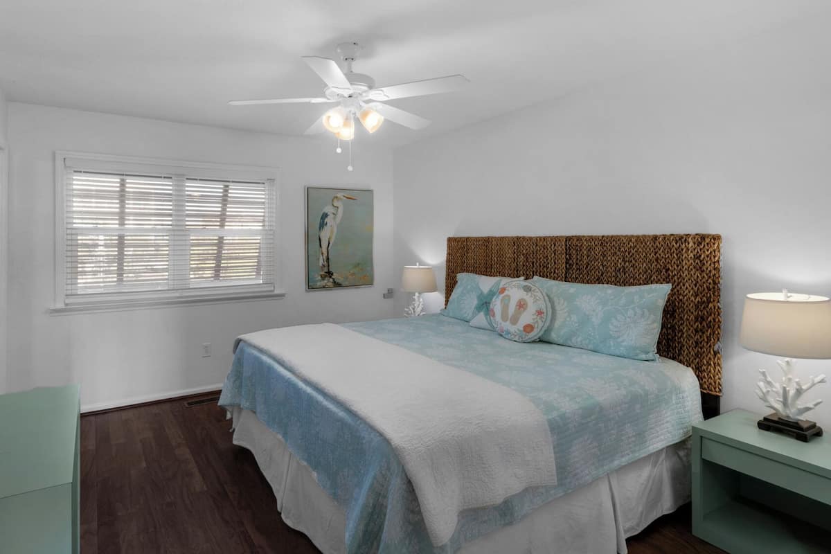 Townhome, Multiple Beds, Patio, Ocean View (Blue Nine 2) | 3 bedrooms, individually decorated, individually furnished, bed sheets