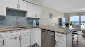 Condo, Multiple Beds, Balcony, Ocean View (Commodore's Retreat 106) | Private kitchen