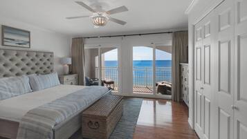 Condo, varias camas, patio, vista al océano (Dune Villas 5B) | 3 habitaciones, decoración personalizada y muebles diferentes