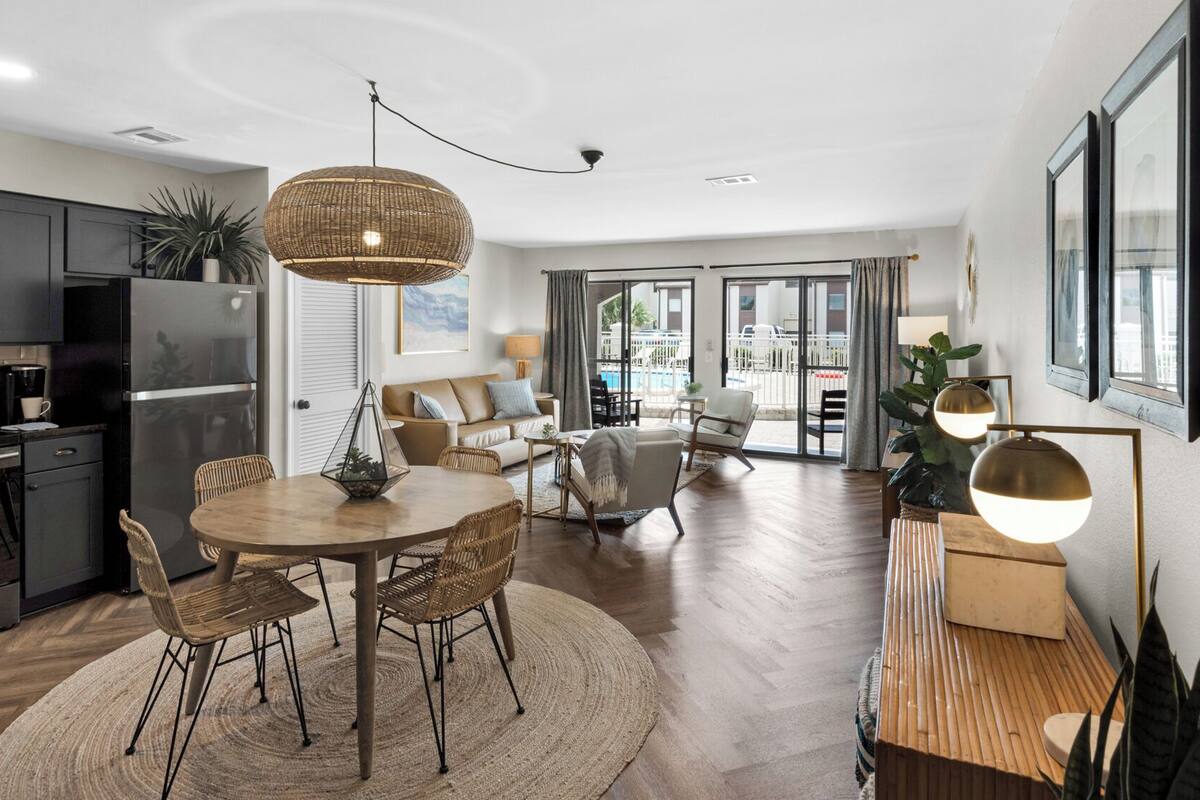 Huoneisto, 1 suuri parisänky ja vuodesohva, patio, näköala uima-altaalle (Dune Villas 8A) | Sisätilat