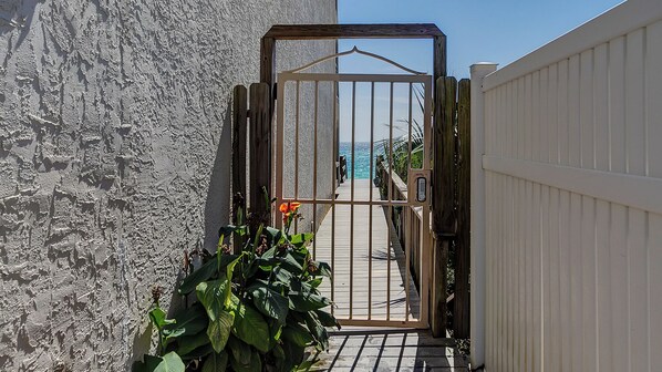 숙박 시설 구내