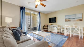Condo, Multiple Beds, Balcony, Ocean View (Grand Panama 2-1002) | Living area