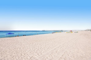 Beach nearby - Grand Panama Beach Resort (Panama City Beach)