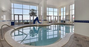 Pool - Majestic Beach Towers (Panama City Beach)